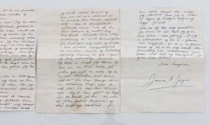 Una de las obra de García consiste en falsificar una carta de admiración que Joyce escribió a Ibsen en 1901.