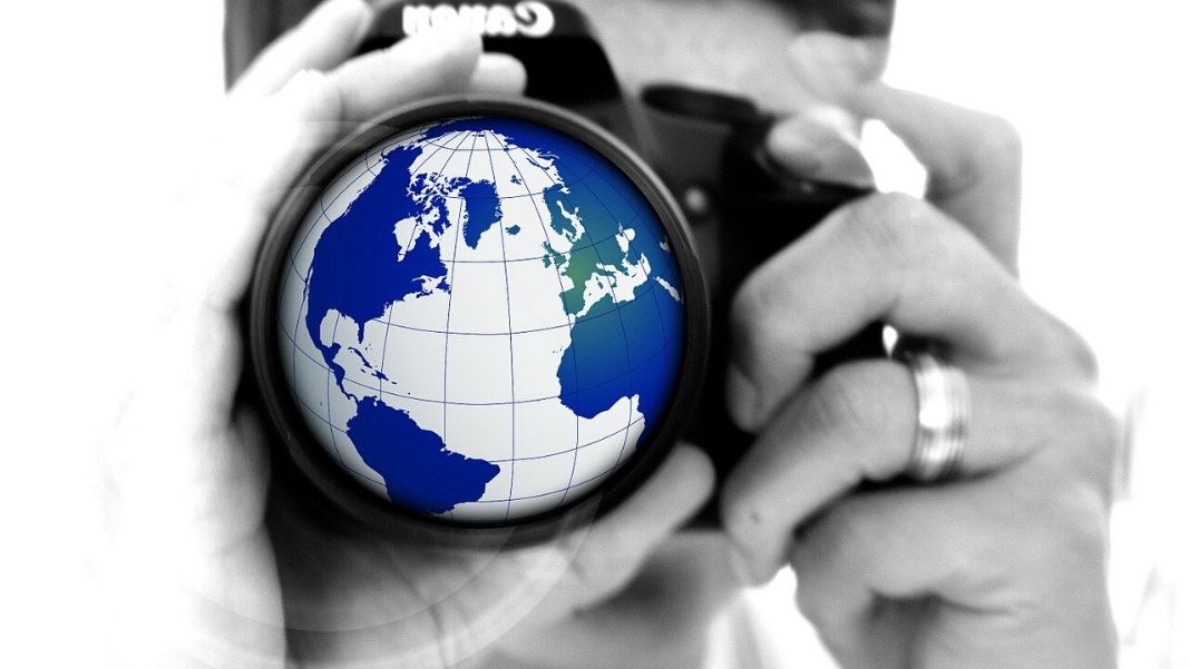 Las filósofas mexicanas Mª Antonia González Valerio y Rosaura Martínez Ruiz ponen su mirada sobre la crisis del Covid-19 que estamos viviendo en todo el mundo. Imagen de Gerd Altmann en Pixabay.