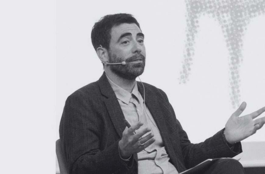 Santiago Zabala: «Interpretar las crisis es el objetivo de la filosofía hoy»