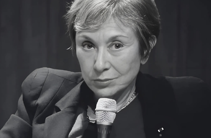 Julia Kristeva se ha interesado especialmente por el papel de la subjetividad en la literatura y la historia. Aquí, en la Biblioteca Nacional de Francia en 2016. Julia Kristeva (por Guiness88, Licencia: CC BY NC SA 3.0).