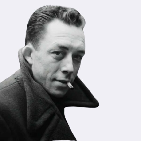 Imagen de Abert Camus, autor de «El extranjero» fumando.
