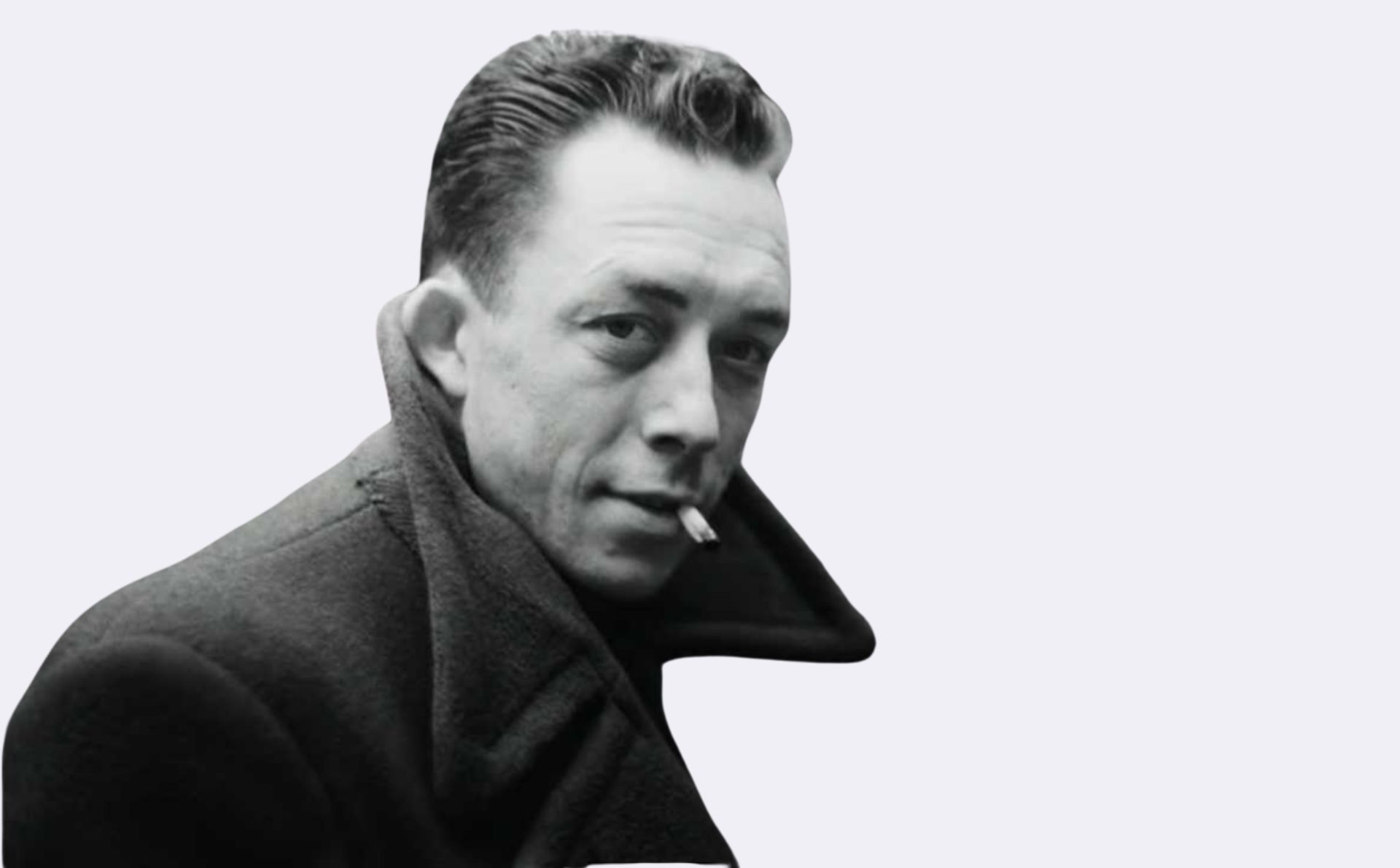Imagen de Abert Camus, autor de «El extranjero» fumando.