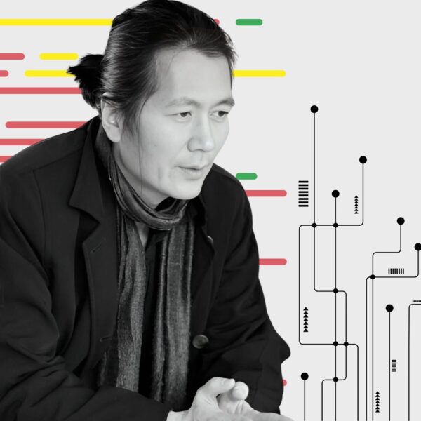 Byung-Chul Han analiza la sociedad en la que vivimos, definiéndonos como seres digitales. Amado y odiado a partes iguales, Byung-Chul Han es un filósofo ineludible. Diseño realizado a partir de la fotografía del filósofo surcoreano Byung-Chul Han realizada por Isabella Gresser y los elementos de collage de Freepiks (CC.).