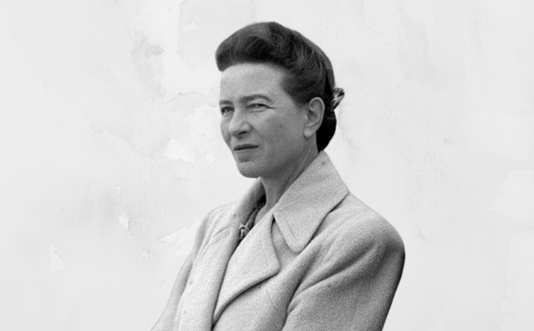 Foto de Simone de Beauvoir. El pensamiento y la vida de Simone de Beauvoir fueron inconformistas, aplicando una vuelta y revuelta de tuerca a cada cosa que tratara da coartar su libertad. Imagen extraída de Wikimedia Commons, de dominio público.