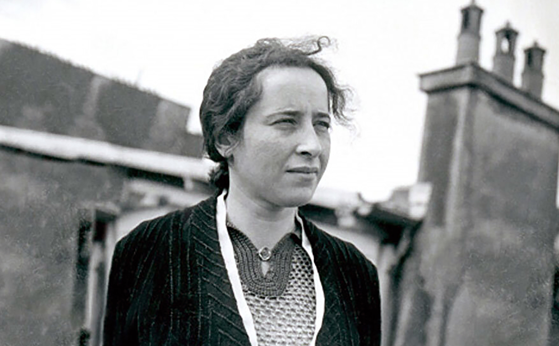 La vida de Hannah Arendt. En la foto, Arendt en su juventud. Foto de Levan Ramishvili, en Flickr.