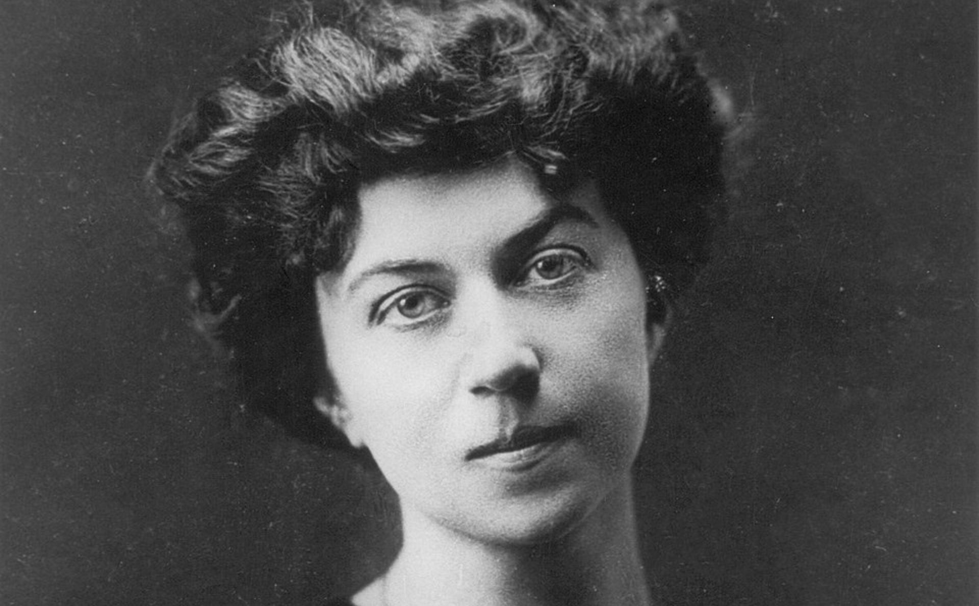 El amor para Kollontái debía basarse en la cooperación en la lucha, como camaradas. Imagen de dominio público, extraída de Wikimedia Commons.