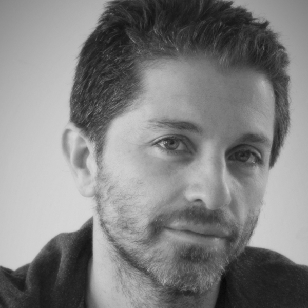 Fotografía de Diego Singer, autor de Nihilismo con piel de lobo, cedida por el autor.