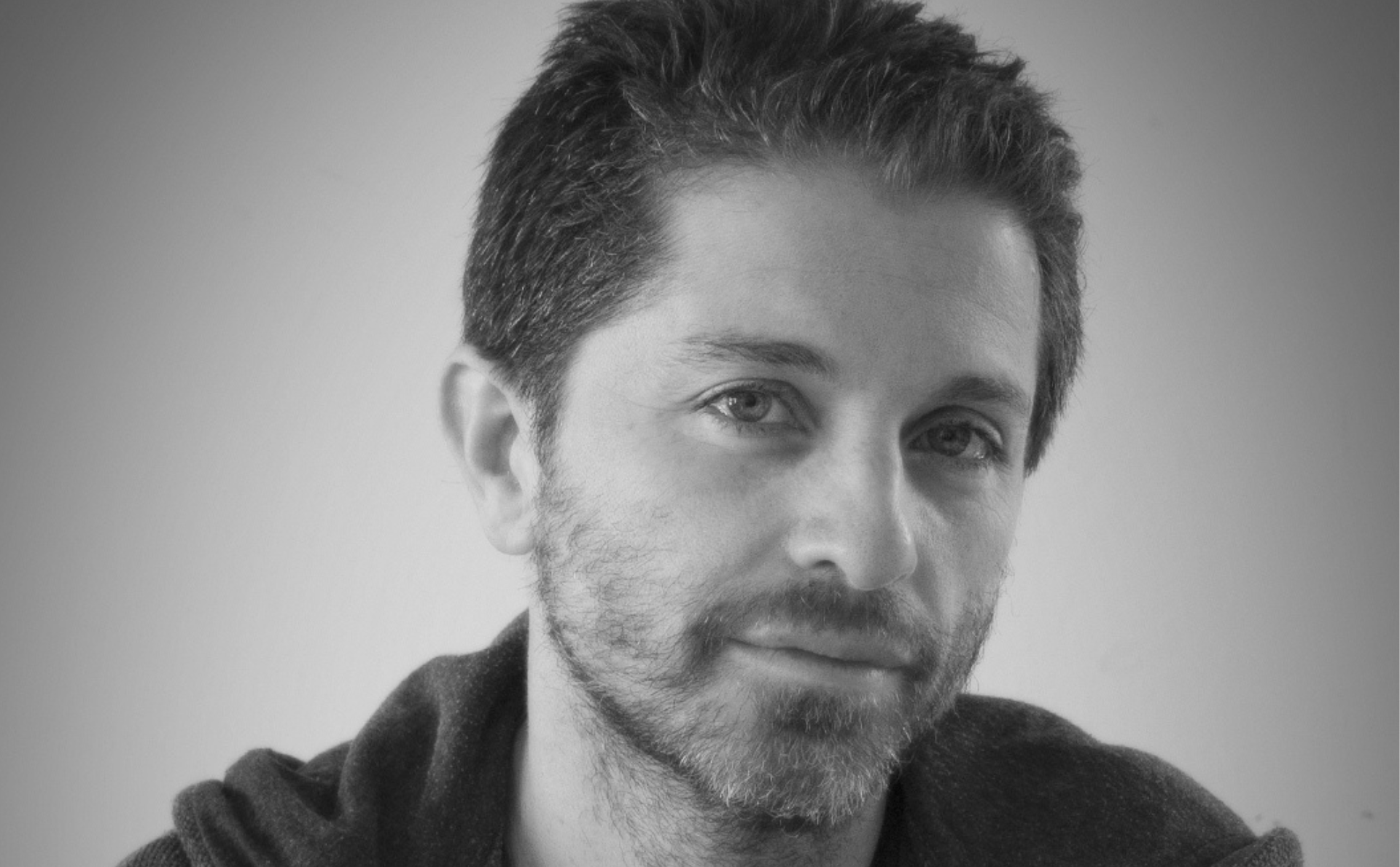 Fotografía de Diego Singer, autor de Nihilismo con piel de lobo, cedida por el autor.